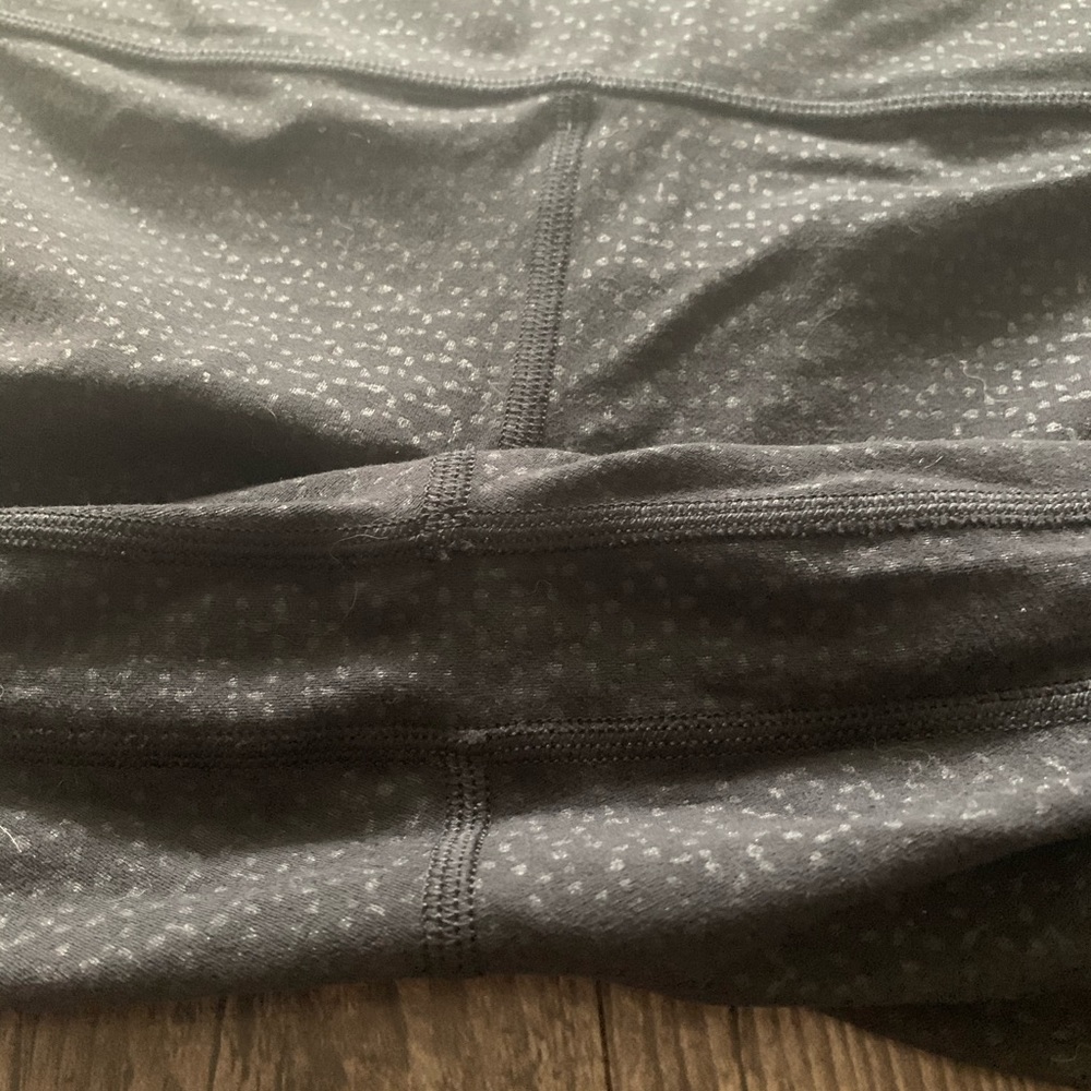 NWOT LULULEMON Align Pant Embossed - Picture 4 of 5